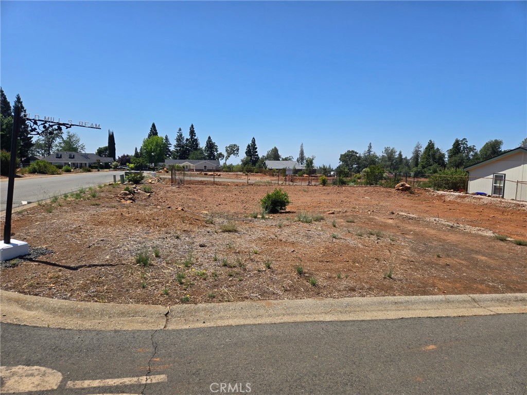 Large corner lot in desirable Senior Community(55+) in Paradise. Clubhouse, pool, and mailboxes nearby.