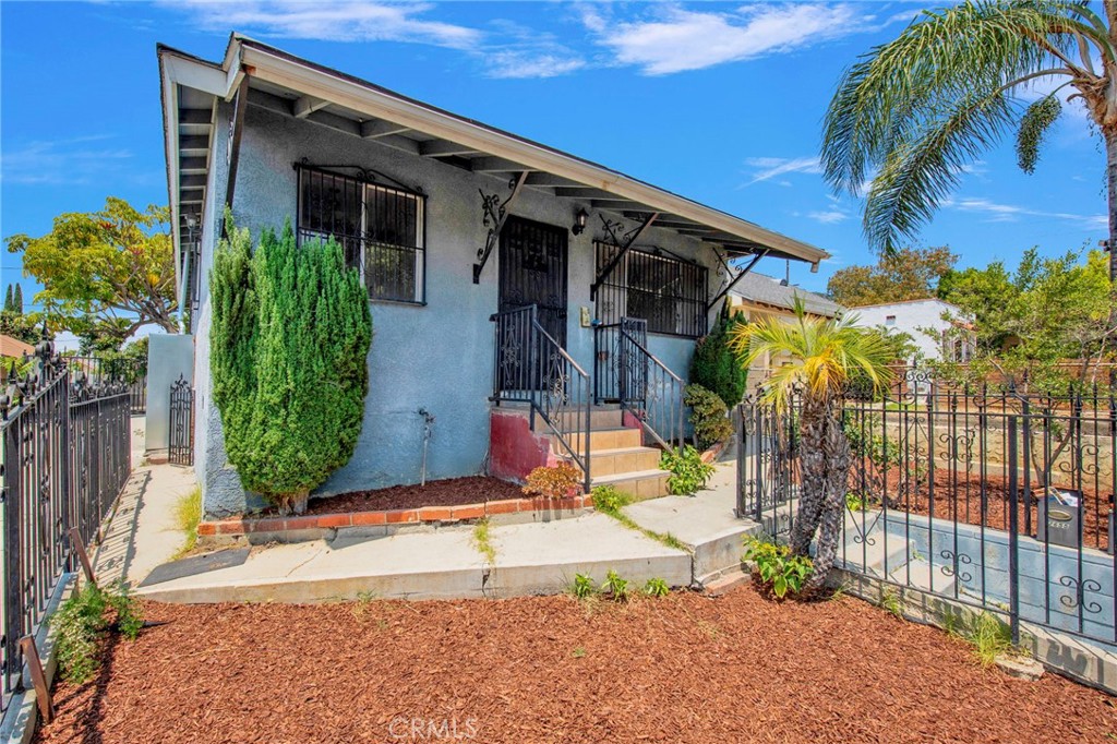 Situated in the heart of Cypress Park, this charming duplex offers two updated units, each with 3 bedrooms and 2 bathrooms. Just minutes from Downtown LA, Dodger Stadium, and some of the area’s best coffee shops and restaurants, this property blends comfort, convenience, and opportunity. With a long driveway for off-street parking and a move-in ready interior, it’s perfect for living in one unit while renting out the other. A smart choice for homeowners and investors alike!