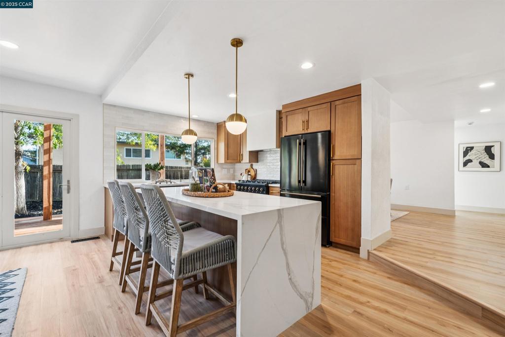 RANCHO SAN RAMON - Residential