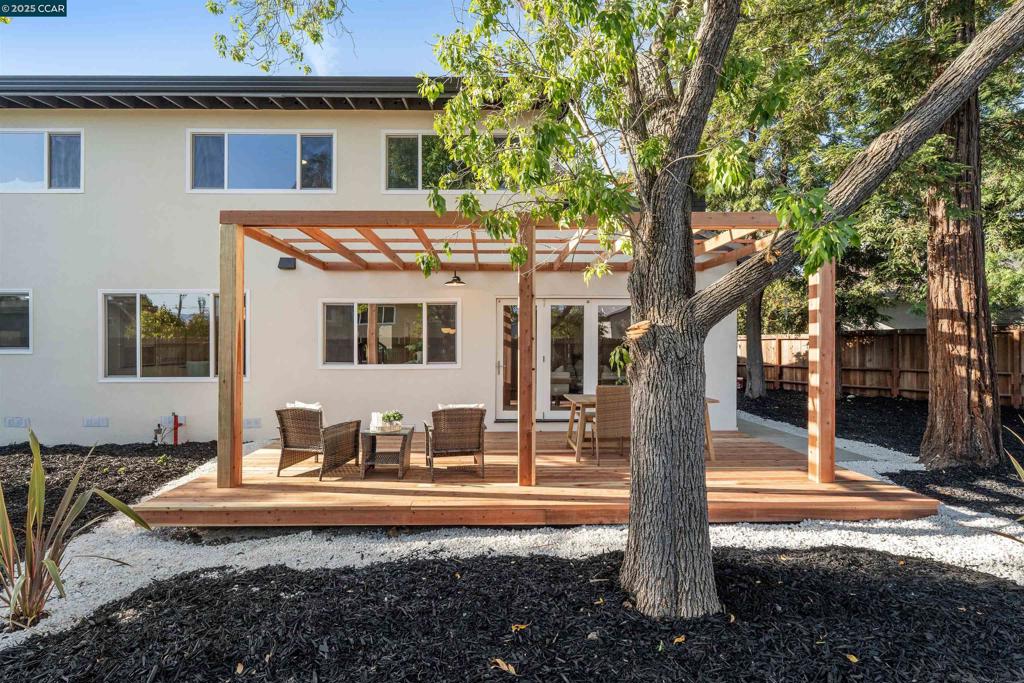 RANCHO SAN RAMON - Residential