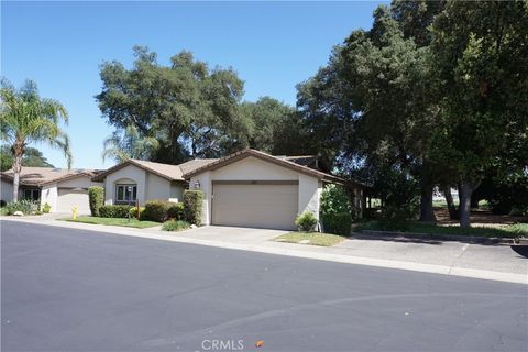 Tiny photo for 38220 Oaktree Loop, Murrieta, CA 92562 (MLS # SW26071186)