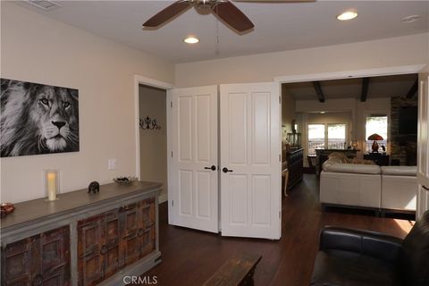 Tiny photo for 38220 Oaktree Loop, Murrieta, CA 92562 (MLS # SW26071186)