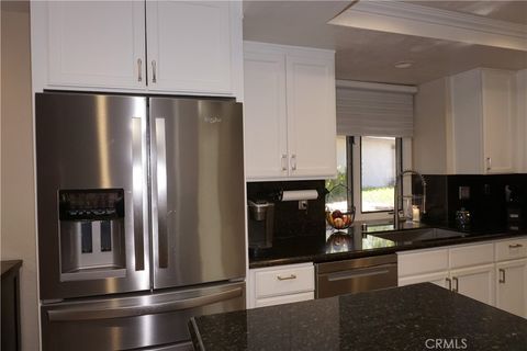 Tiny photo for 38220 Oaktree Loop, Murrieta, CA 92562 (MLS # SW26071186)