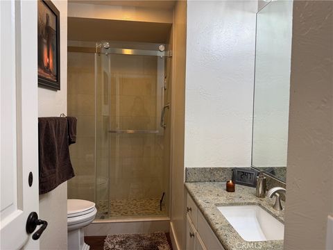 Tiny photo for 38220 Oaktree Loop, Murrieta, CA 92562 (MLS # SW26071186)