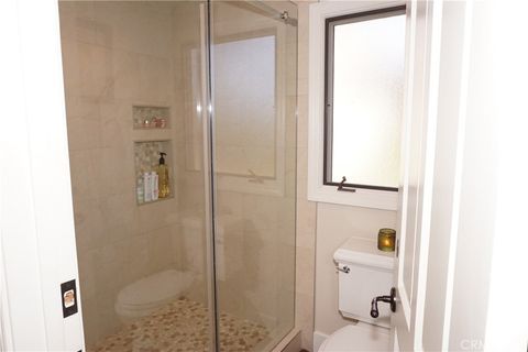 Tiny photo for 38220 Oaktree Loop, Murrieta, CA 92562 (MLS # SW26071186)