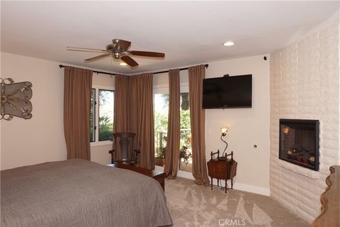 Tiny photo for 38220 Oaktree Loop, Murrieta, CA 92562 (MLS # SW26071186)
