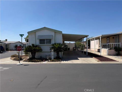 Photo of 1010 Terrace Ave, San Bernardino, CA 92410 (MLS # CV26201510)