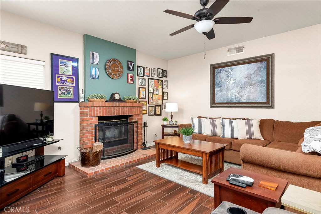 Sterling Ridge (STRG) - Residential