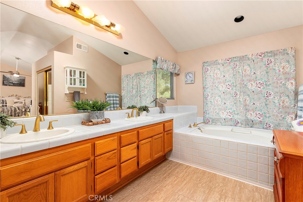 Sterling Ridge (STRG) - Residential