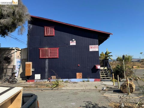 Photo of 4 18Th St St, Richmond, CA 94801 (MLS # 41145283)