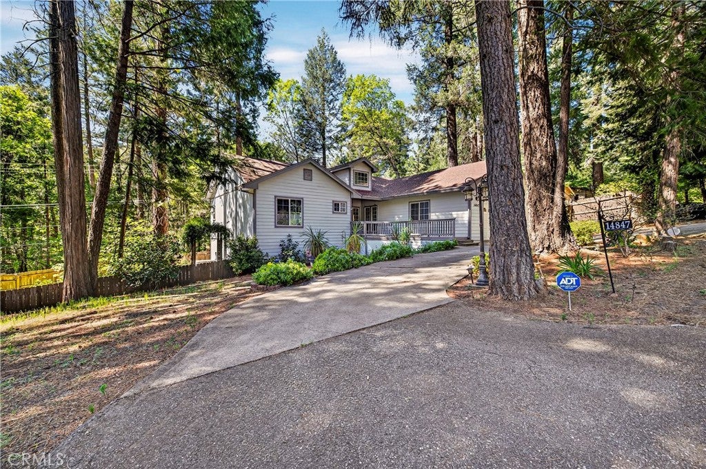 14847 Crescent