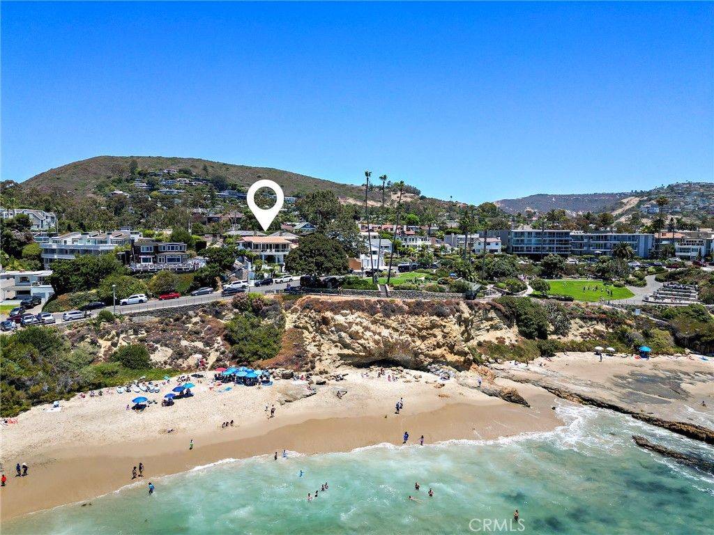 Photo of 594 Cliff Drive, Laguna Beach, CA 92651 (MLS # LG26129595)