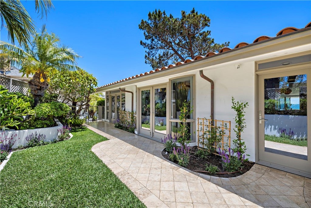 594 Cliff Drive, Laguna Beach CA 92651 - Photo 20