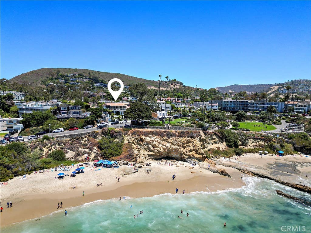 Photo of 594 Cliff Drive, Laguna Beach, CA 92651 (MLS # LG26129595)