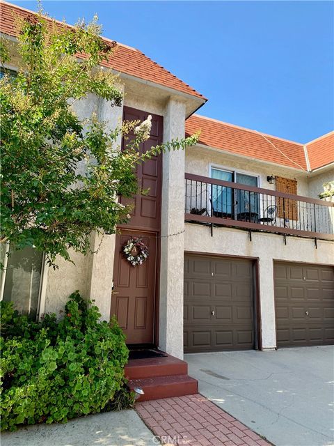 Photo of 1226 S Mayflower Unit A AVE, Monrovia, CA 91016 (MLS # SR26148301)