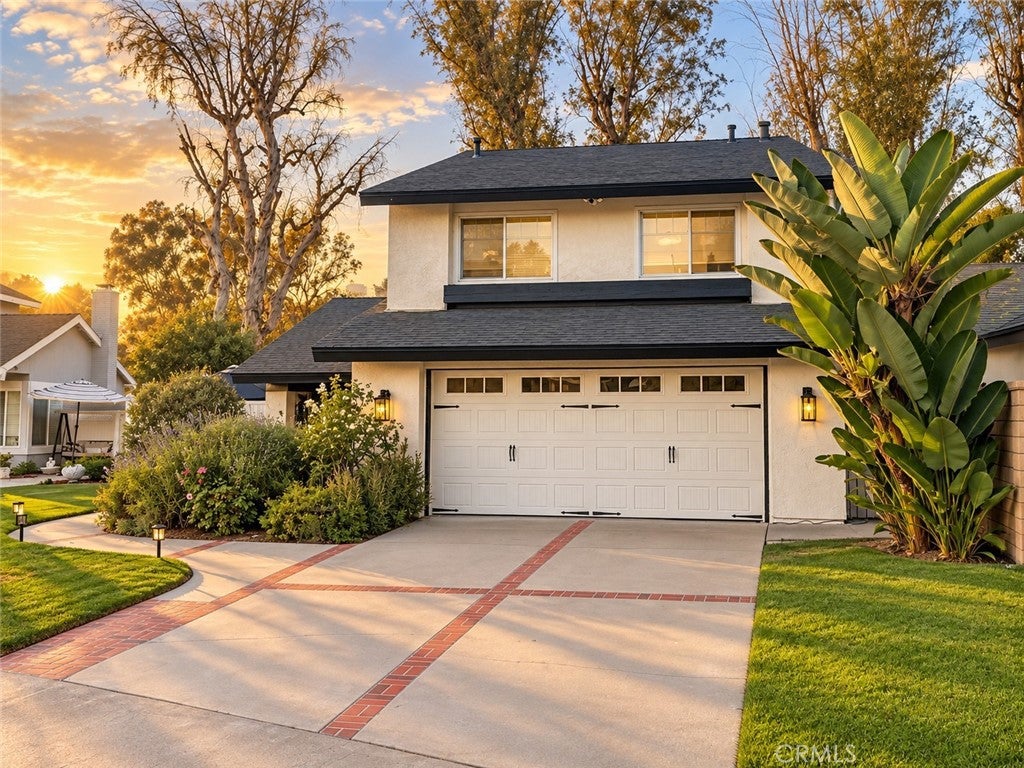 Photo of 26965 Parkmont CIR, Lake Forest, CA 92630 (MLS # OC26200200)