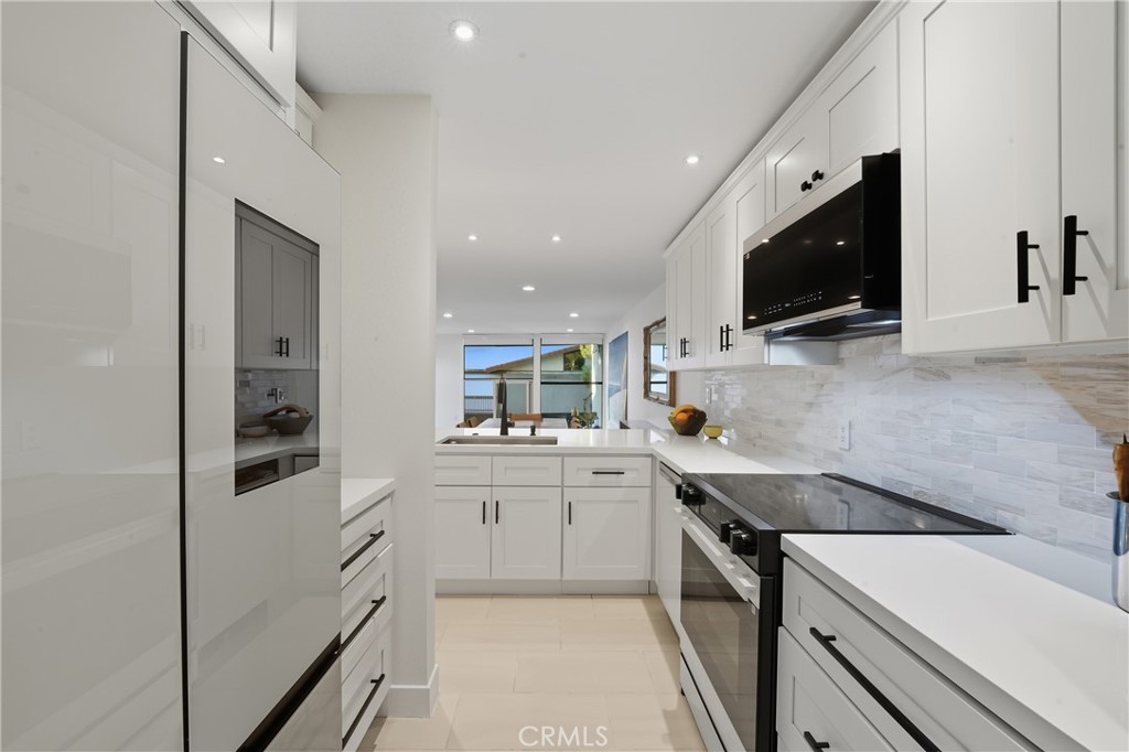 Marina Pacifica (MRP) - Residential