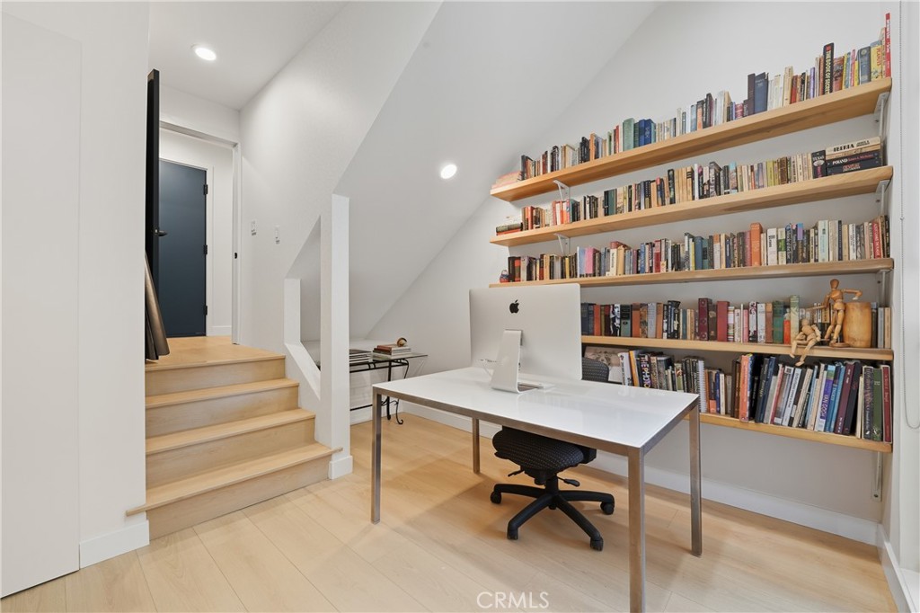 Marina Pacifica (MRP) - Residential