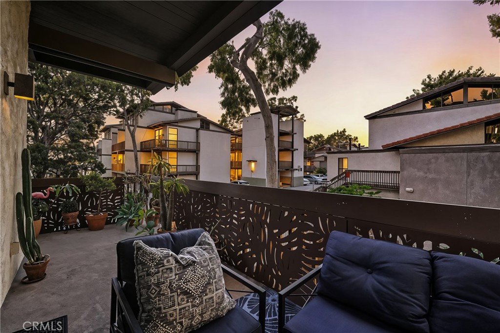 Marina Pacifica (MRP) - Residential