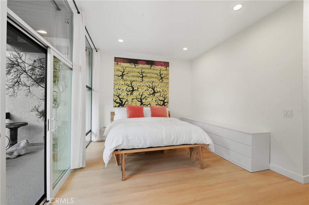 Marina Pacifica (MRP) - Residential