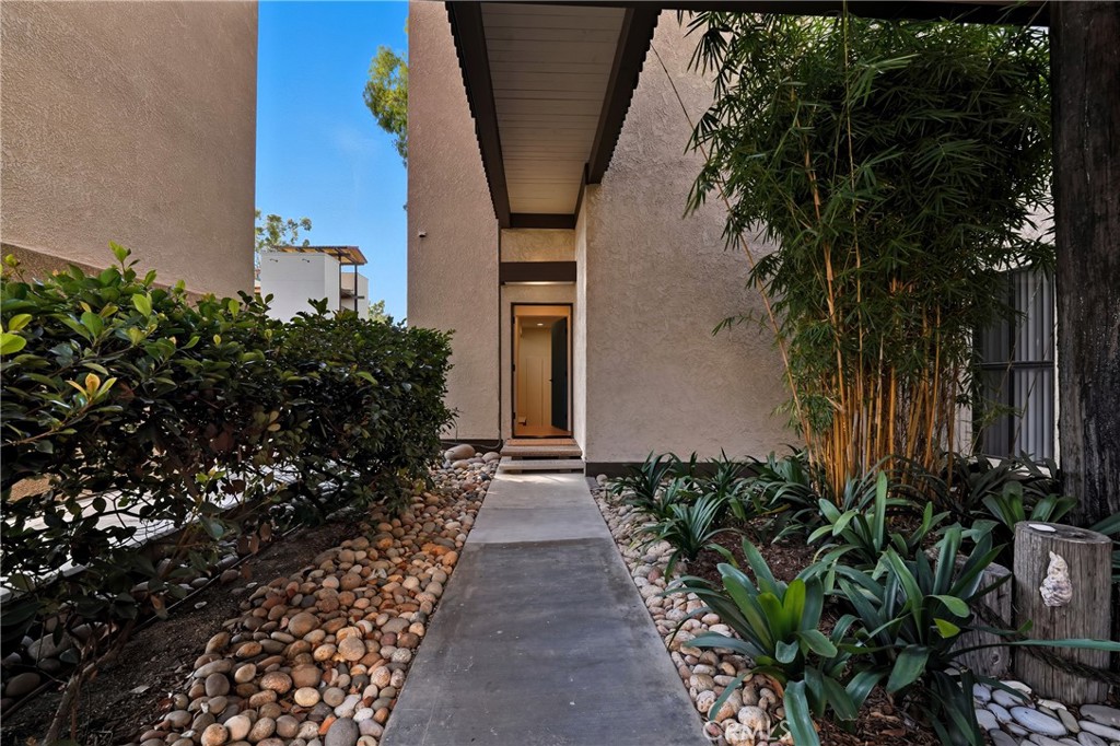 Marina Pacifica (MRP) - Residential