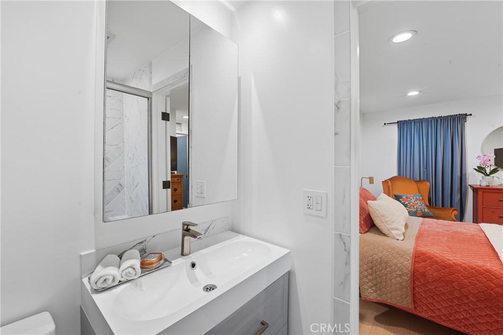 Marina Pacifica (MRP) - Residential