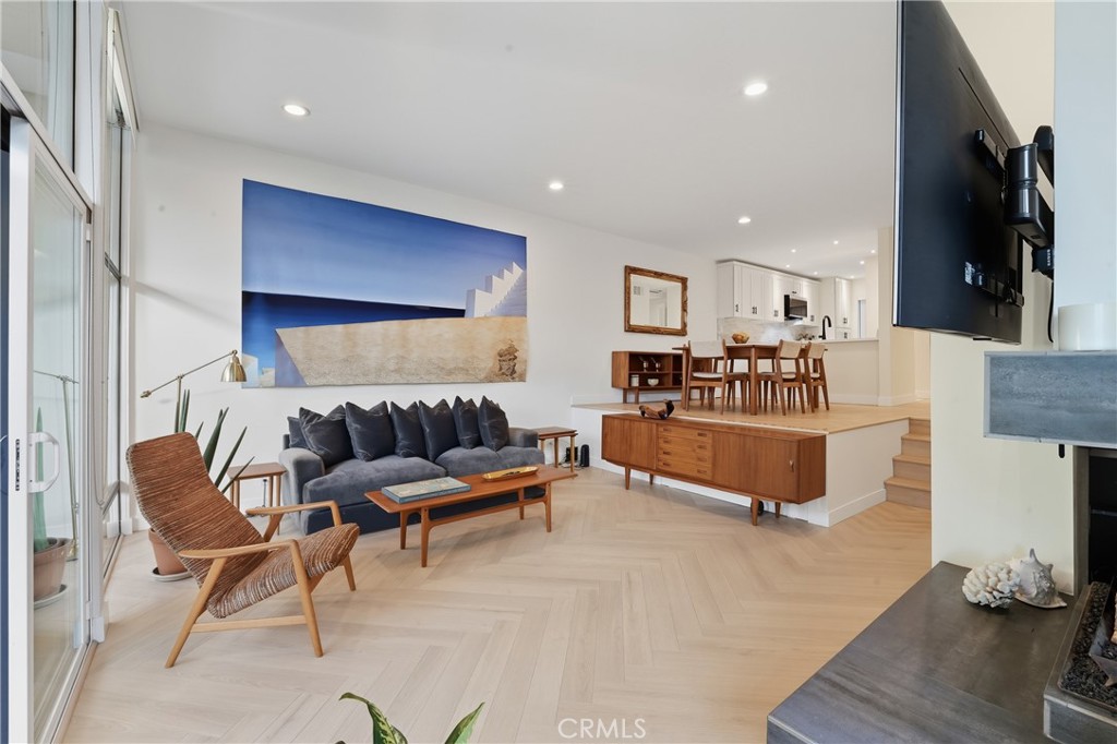 Marina Pacifica (MRP) - Residential