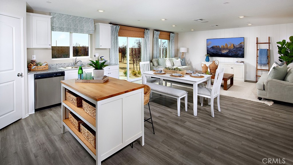 14985 Coppola Street