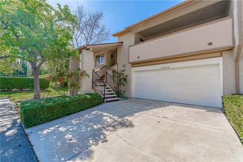 Photo of 26212 Rainbow Glen DR, Newhall, CA 91321 (MLS # DW26101226)