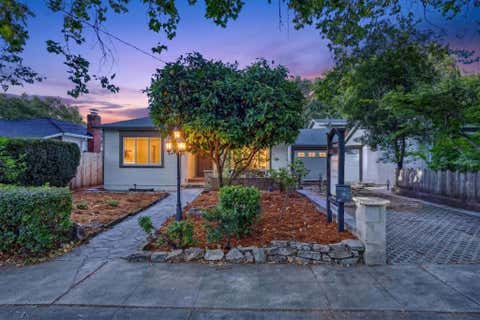 Photo of 333 Madrone Street, Redwood City, CA 94061 (MLS # ML82052351)