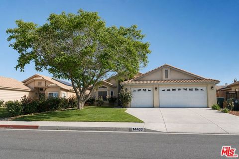 Photo of 14433 Hillsborough Drive, Victorville, CA 92392 (MLS # 26817191)