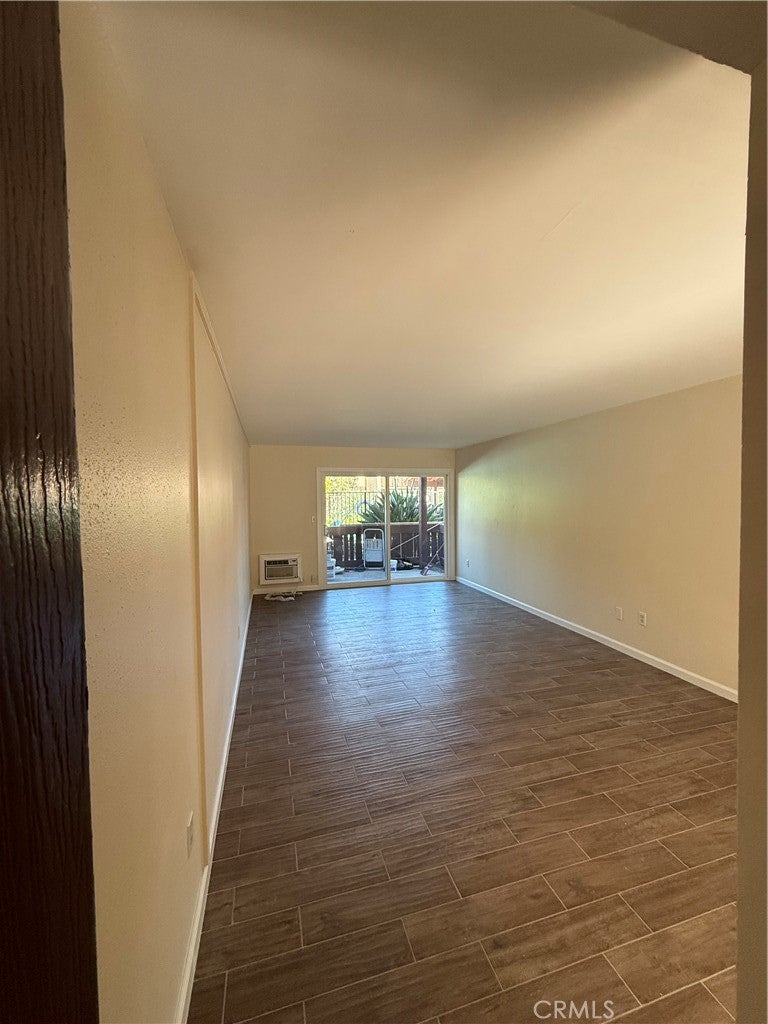 1000 W Macarthur Blvd, Santa Ana CA 92707