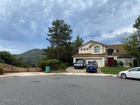 Photo of 3601 Patrick Henry Place, Agoura Hills, CA 91301 (MLS # 226004252)