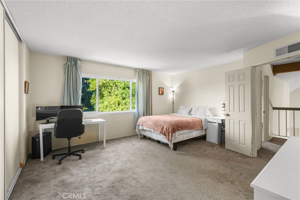 Mountain View (MTVU) - Residential