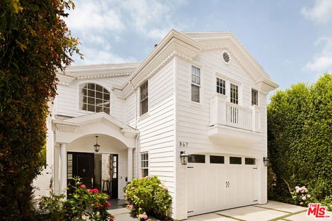 Photo of 867 Wellesley Avenue, Los Angeles, CA 90049 (MLS # 26839403)