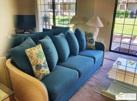 Photo of 2701 E Mesquite Ave Unit EE165 Avenue, Palm Springs, CA 92264 (MLS # 25546597PS)