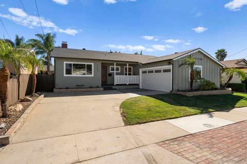 Photo of 8627 Anrol Avenue Ave, San Diego, CA 92123 (MLS # 260005121SD)