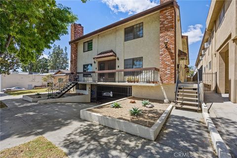 Photo of 431 E Verdugo Ave #G, Burbank, CA 91501 (MLS # SR26136954)
