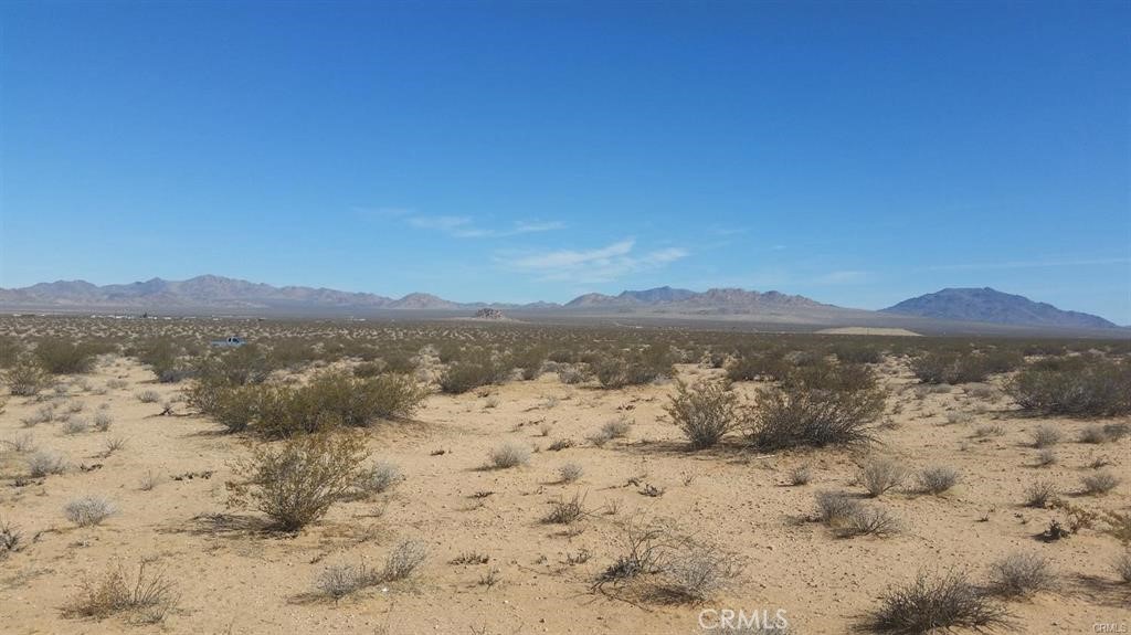 "Beautiful 20-acre lot just 1 mile from the popular Cougar Buttes OHV area! This versatile parcel is perfect for a private ranch, desert retreat, or off-road enthusiast's dream. Easy to access and priced to sell—don't miss your chance to own a piece of the high desert! Come see it today!"
