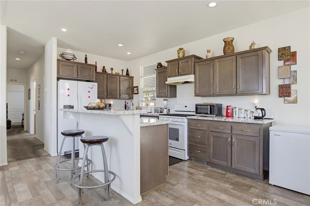 4444 E Avenue R 122