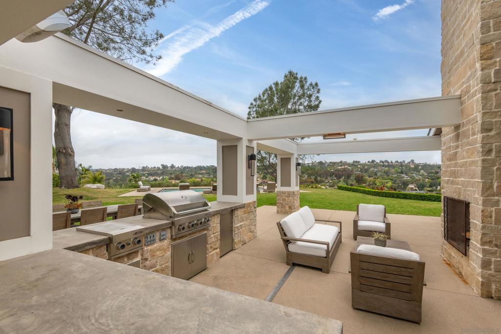 Rancho Santa Fe - Residential