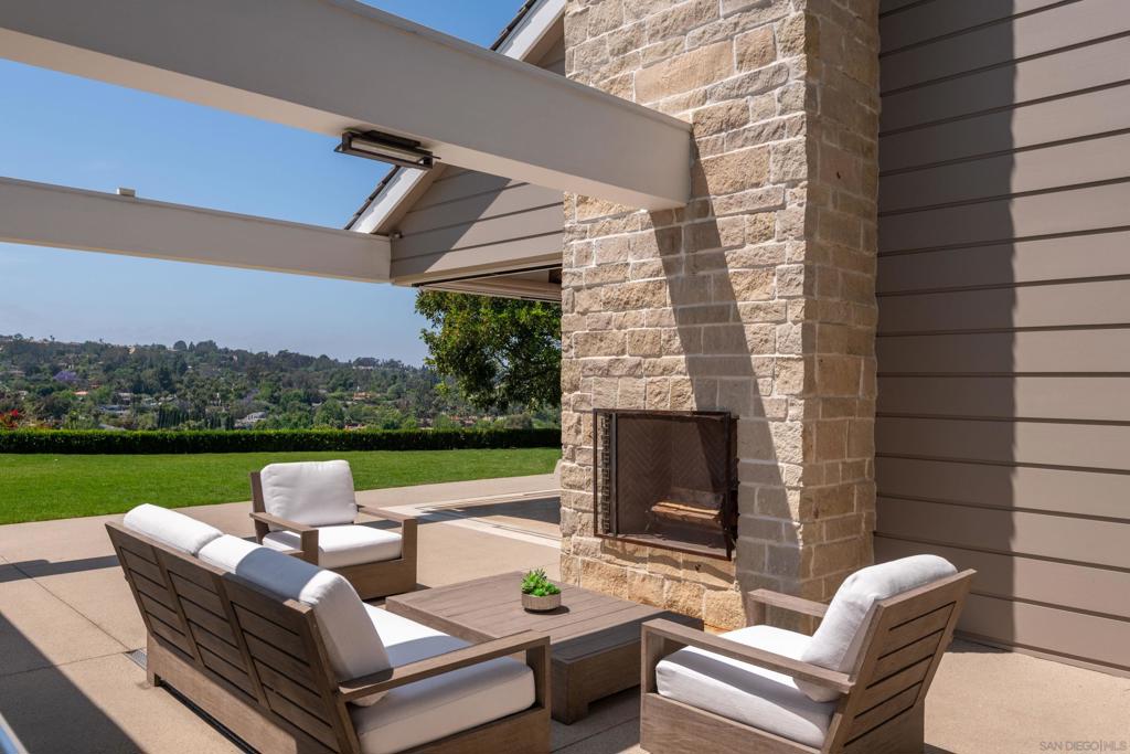 Rancho Santa Fe - Residential