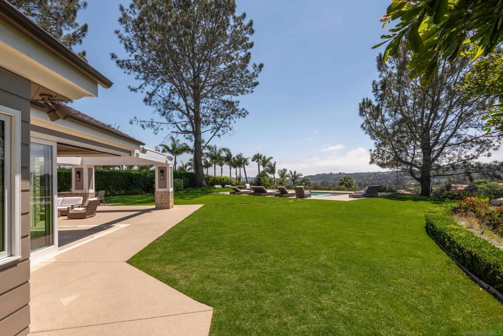 Rancho Santa Fe - Residential