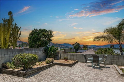 Tiny photo for 5629 Rainbow Crest Drive, Agoura Hills, CA 91301 (MLS # SR26120756)
