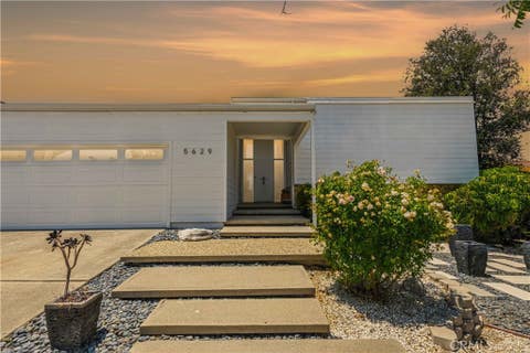 Tiny photo for 5629 Rainbow Crest Drive, Agoura Hills, CA 91301 (MLS # SR26120756)