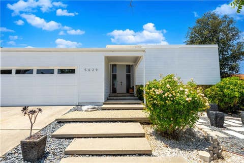 Tiny photo for 5629 Rainbow Crest Drive, Agoura Hills, CA 91301 (MLS # SR26120756)