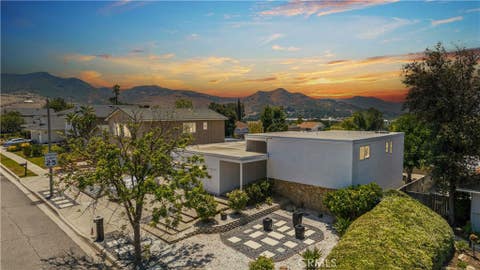 Tiny photo for 5629 Rainbow Crest Drive, Agoura Hills, CA 91301 (MLS # SR26120756)