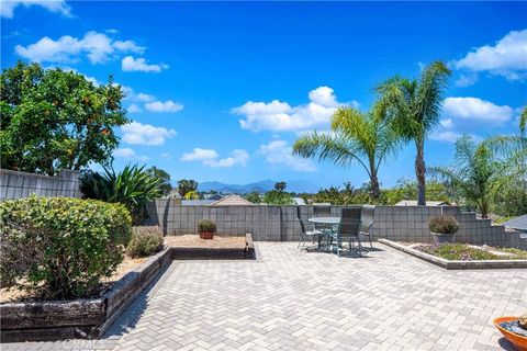 Tiny photo for 5629 Rainbow Crest Drive, Agoura Hills, CA 91301 (MLS # SR26120756)