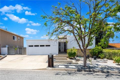 Tiny photo for 5629 Rainbow Crest Drive, Agoura Hills, CA 91301 (MLS # SR26120756)