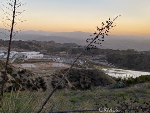 Photo of 0 Romero Canyon, Castaic, CA 91384 (MLS # SR26020034)